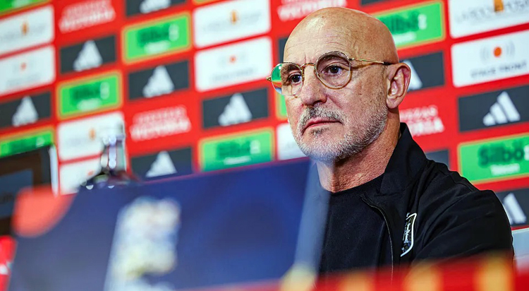 Luis de la Fuente, en su rueda de prensa en Córdoba. Foto: RFEF