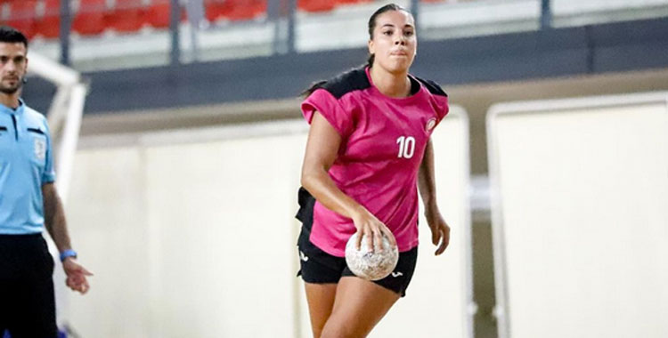 Zoe Turnes en una imagen de esta temporada. Foto: Balonmano Adesal