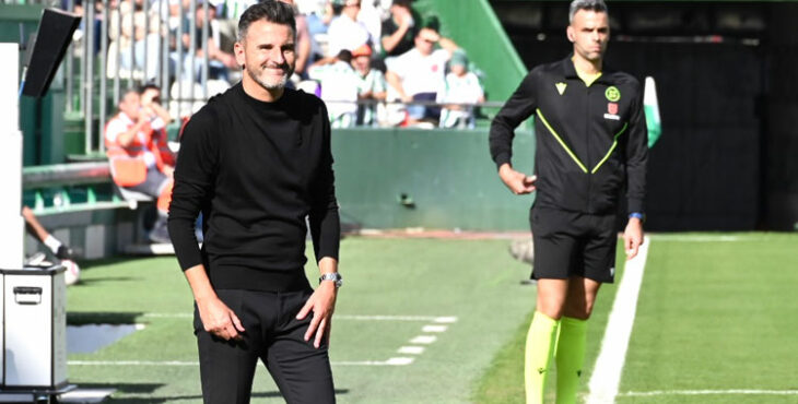 Iván Ania en el partido frente al Castellón. Autora: Natalia Román