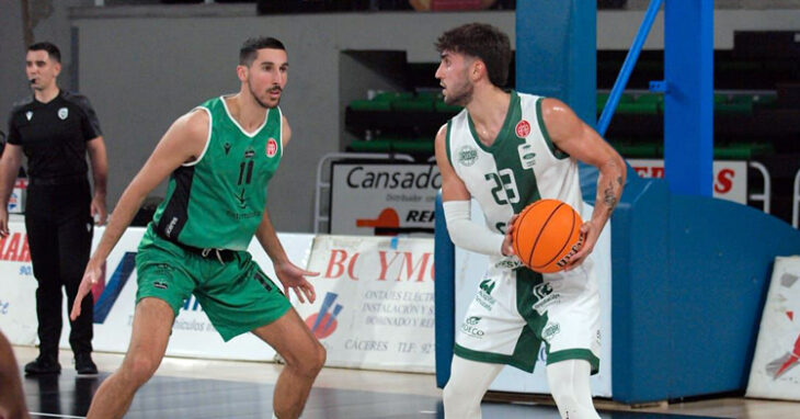 Fernando Bello busca un compañero en Cáceres. Foto: Coto Córdoba CB