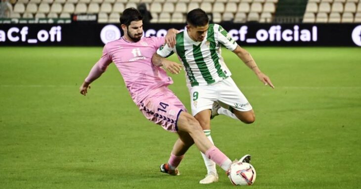 Kuki Zalazar ante el Eldense, otro equipo con partido aplazado. Foto: Natalia Román