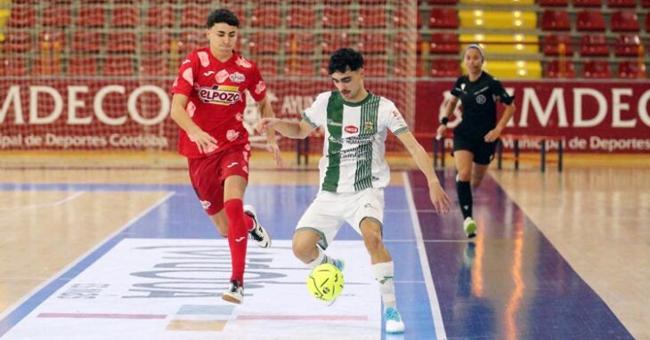 El filial blanquiverde dio la cara ante su homólogo de ElPozo. Foto: Edu Luque / Córdoba Futsal