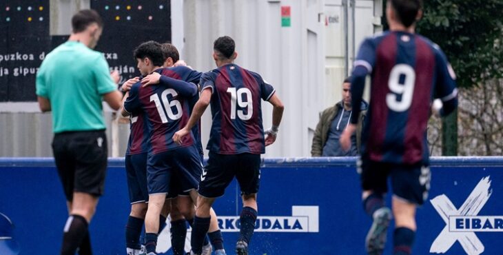 Los jugadores del Eibar celebrando un tanto. Foto: SD Eibar