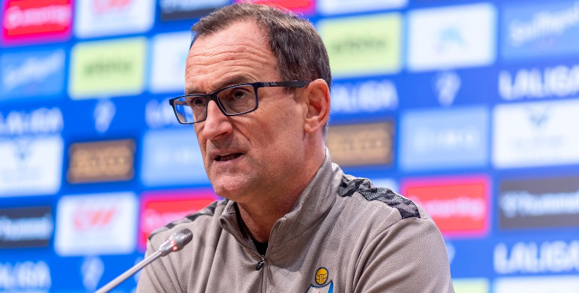 Joseba Etxeberria, técnico del Eibar, en rueda prensa. Fotografía: SD Eibar