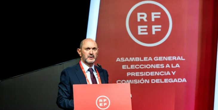 Rafael Louzán declarando tras ser elegido Presidente de la RFEF. Foto: RFEF