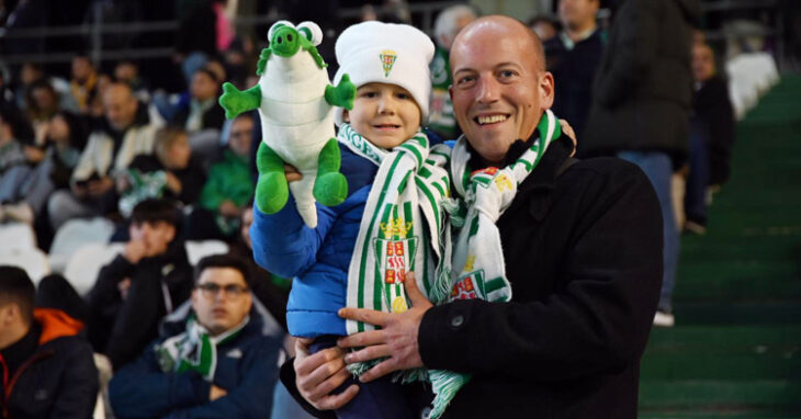 La afición del Córdoba no tiene edad. Foto: Natalia Román