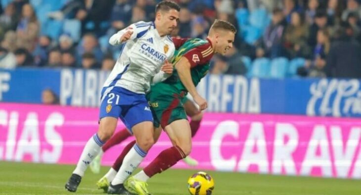 Un lance de la victoria del Real Oviedo en Zaragoza. Foto: LaLiga Hypermotion