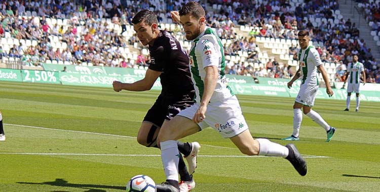Un momento del último Córdoba-Huesca. Foto: CCF