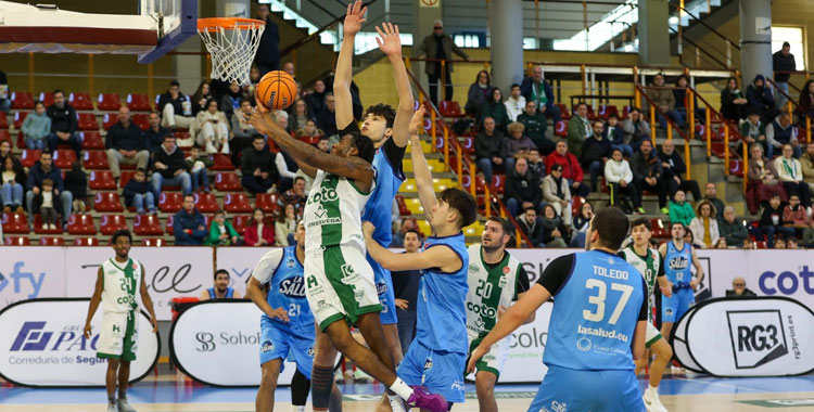 El Coto Córdoba no pudo vencer el día del debut de John Egbuta. Foto: Córdoba Club de Baloncesto