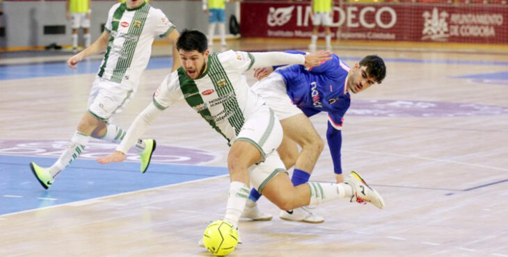 Los blanquiverdes resbalaron en casa ante un buen Blanca FS. Foto: Edu Luque / Córdoba Futsal