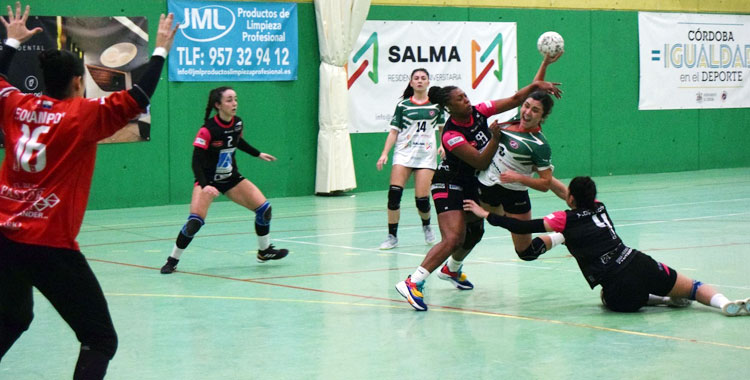 La garra de Malena Guerisoli fue clave para el triunfo. Foto: La Clasi