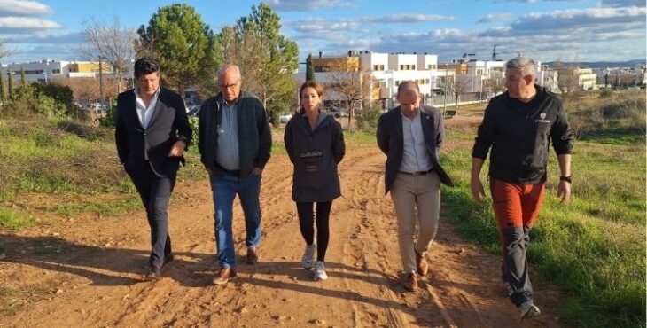 Marián Aguilar durante la visita del IMDECO y la Andaluza de Ciclismo a la Escuela de MTB de Victor Fernández en El Patriarca.