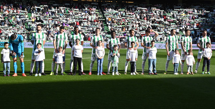 Once inicial del Córdoba ante el Huesca.