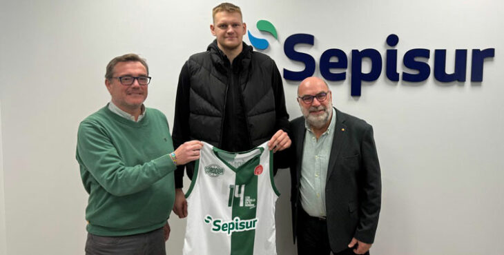 Rokas Gadiliauskas en su presentación. Foto: Córdoba Club de Baloncesto