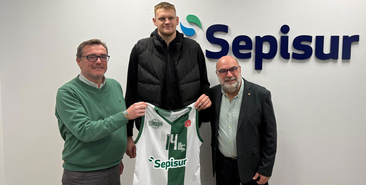 Rokas Gadiliauskas en su presentación. Foto: Córdoba Club de Baloncesto