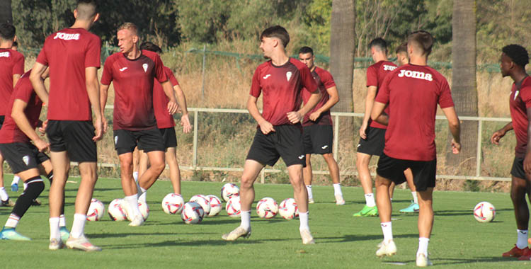 Mati Barboza cuando entrenaba con el resto de sus compañeros en agosto y septiembre hasta que llego la lesión.