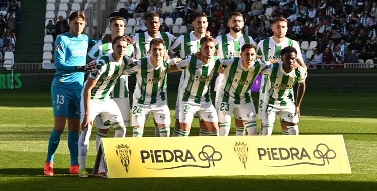 El primer once que repitió en la temporada Iván Ania, de Cartagena a la SD Huesca.