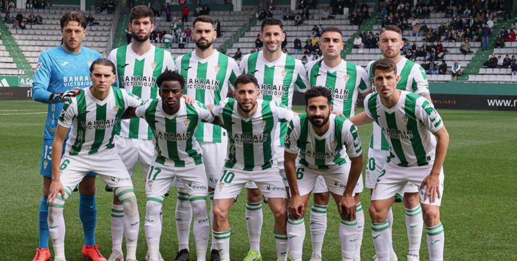 El once titular del Córdoba que acabó ganando en A Malata.