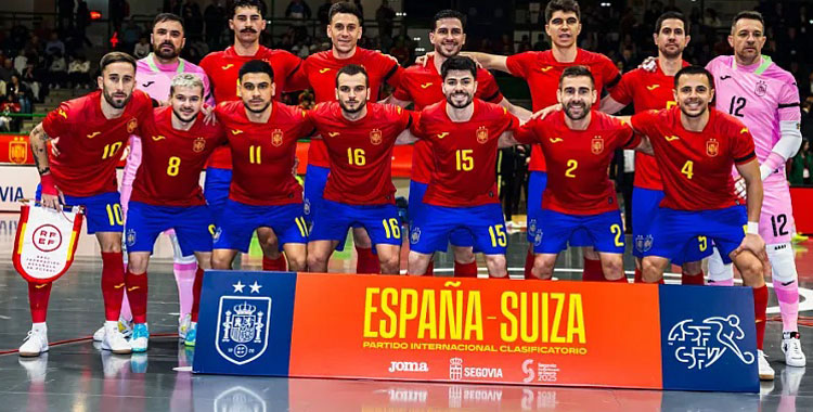 La formación de España antes del duelo ante Suiza. Foto: RFEF