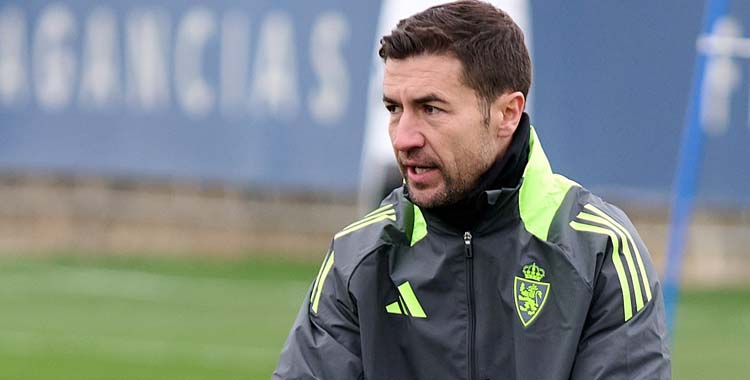 Gabi Fernández en un entrenamiento del Real Zaragoza.