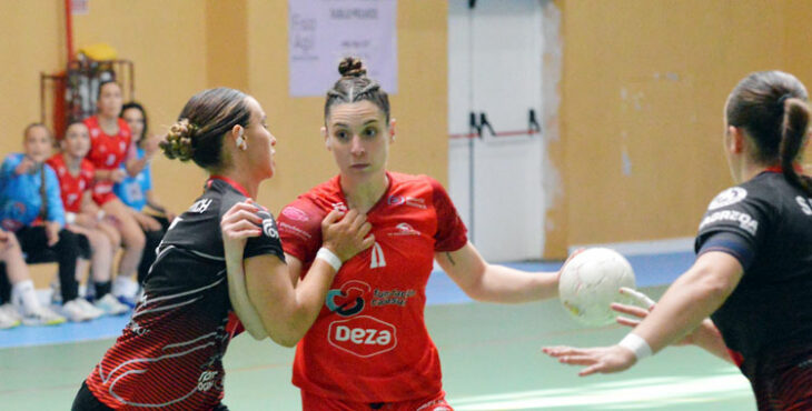 El Deza CBM plantó cara al Colores, pero acabó ampliamente derrotado. Foto: Rafa Barroso / CBM