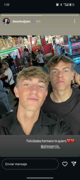 Dean Huijsen, el primer fichaje del Real Madrid 2025-26, se dio un paseo por la Feria de Córdoba con su amigo marbellí Gines García.