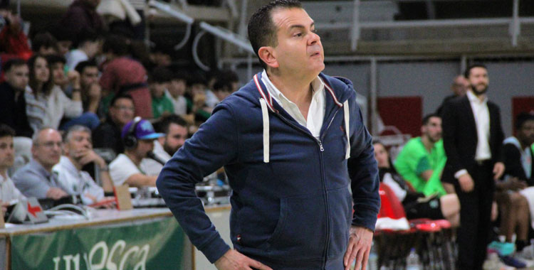 Rafa Sanz en un partido de este curso. Foto: @CBPHuesca