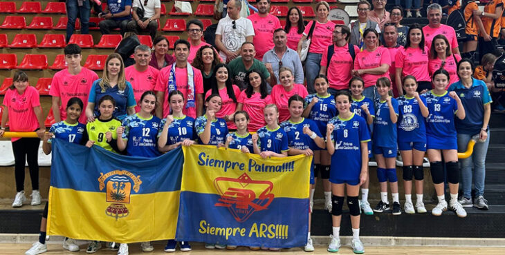 Integrantes del ARS Palma del Río alevín femenino.