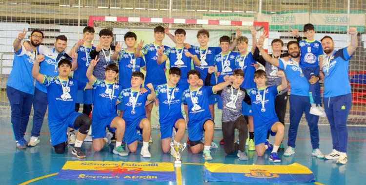 El ARS celebra su subcampeonato andaluz cadete.