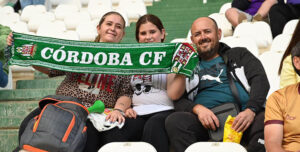 Aficionados cordobesistas en el Nuevo Arcángel. Autora: Natalia Román