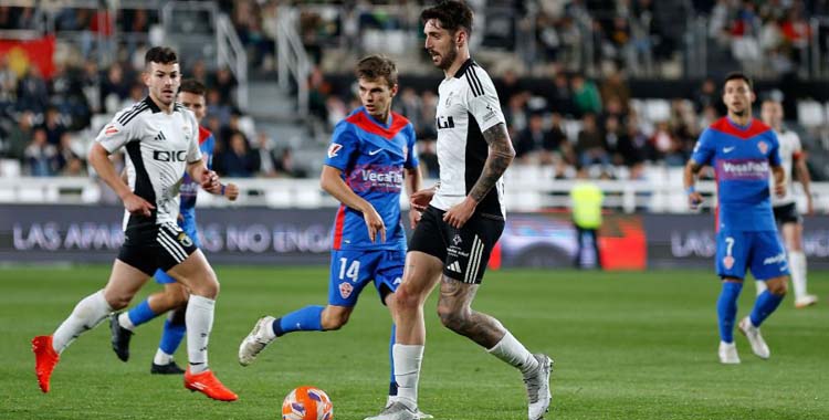 Acción del Burgos-Elche de la pasada jornada. Foto: LaLiga Hypermotion