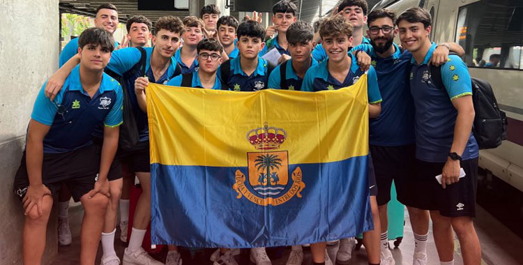 La formación de los cadetes palmeños. Foto: ARS Palma del Río