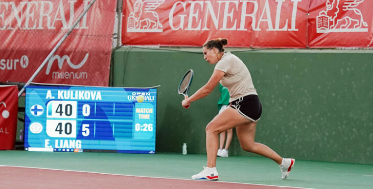 Anastasia Kulikova en el momento justo en el que estaba a dos puntos de perder un set que terminaría ganando en una remontada increíble