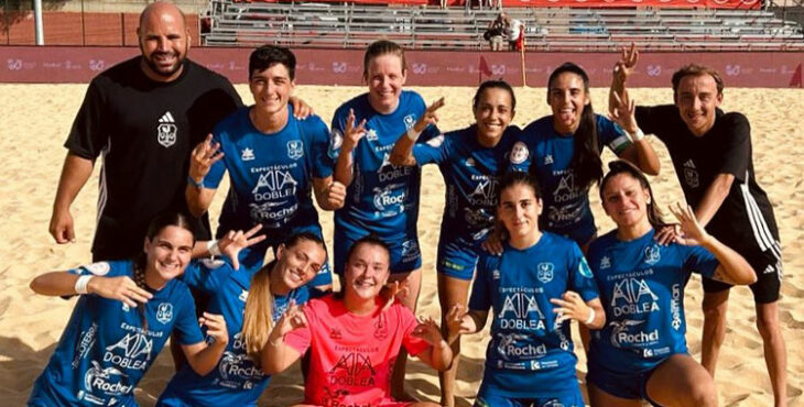 Las jugadoras de Charaf celebrando su pleno. Foto: Pozoalbense Femenino