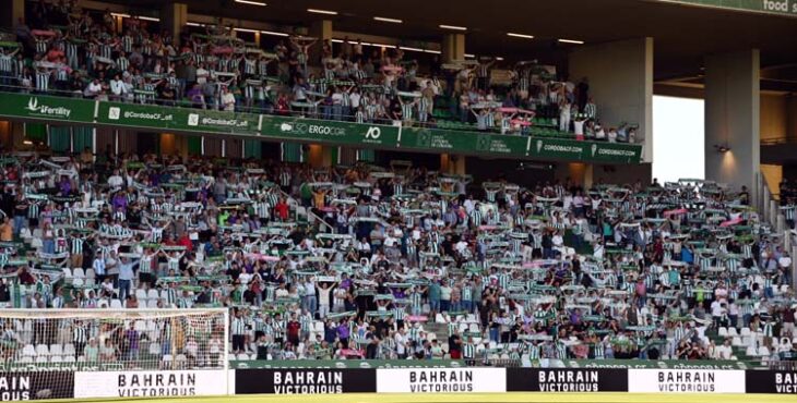 Grada de El Arcángel en un partido de la 2024-25.