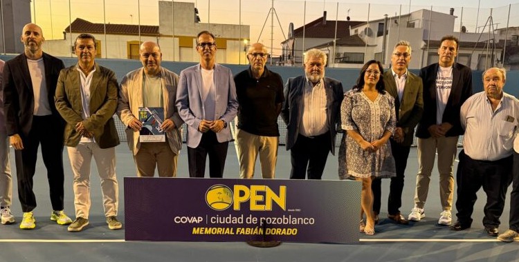 Presentación del ATP Challenger Pozoblanco 2025 con cartel oficial del Open Ciudad de Pozoblanco