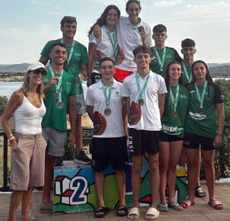 Algunos de los medallistas en Sierra Boyera. Foto: Club Natación Córdoba