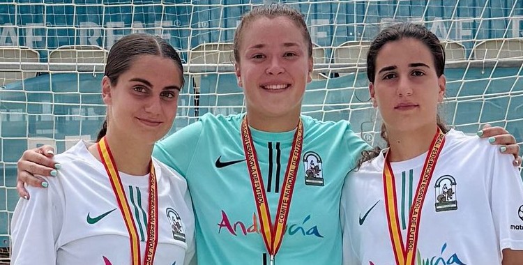 Carmen, Ángela y Eva Subcampeonas S20 en el Campeonato Nacional Autonómico de Cádiz