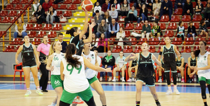 Un partido del Gestión y Calor Cordobásket la pasada temporada. Foto: @CordobasketCD