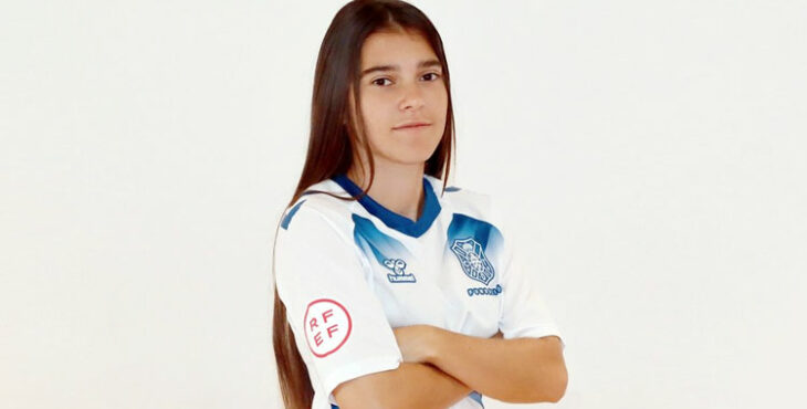 María Ramos con la elástica del Fundación Canaria CDT