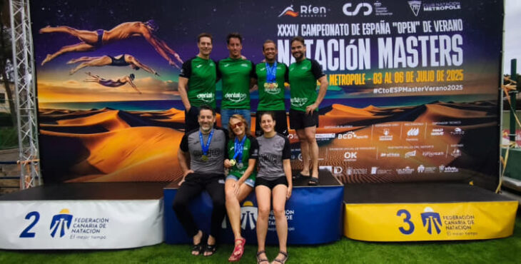 Los nadadores del Natación Córdoba presentes en Las Palmas. Foto: Club Natación Córdoba