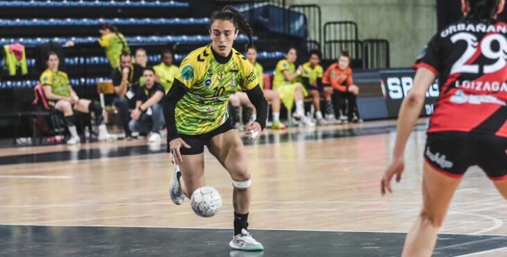 Alba Sánchez en un partido con el Sporting La Rioja.