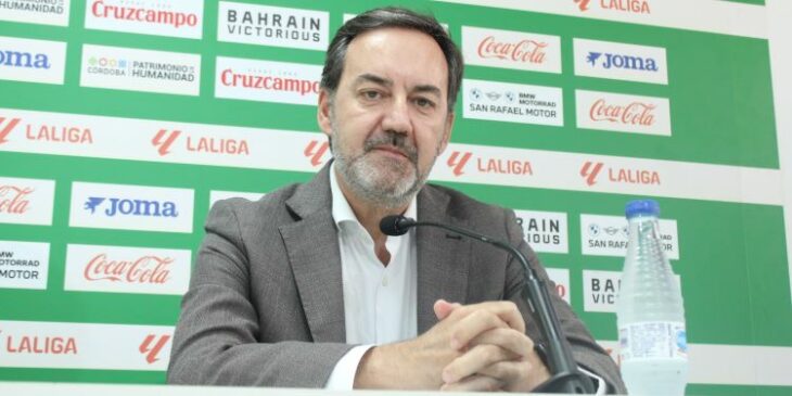Antonio Fernández Monterrubio mirando a la cámara de Cordobadeporte.