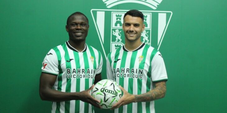 Fofo Fomeyen y Álex Martín, la nueva pareja de centrales del Córdoba que viene a ganarse un puesto.