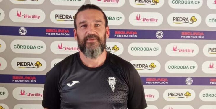 Sergio Guillén seguirá al frente del Córdoba Femenino.
