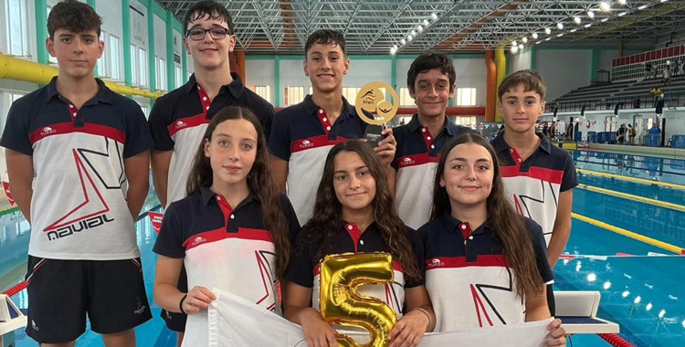 Nadadores del Navial en el Campeonato de España Alevín.