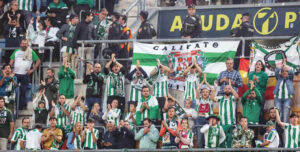 La afición del Córdoba acompañando a su equipo. Foto: CCF