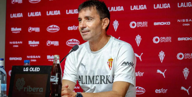 Asier Garitano en la sala de prensa de El Molinón, Foto: Sporting de Gijón