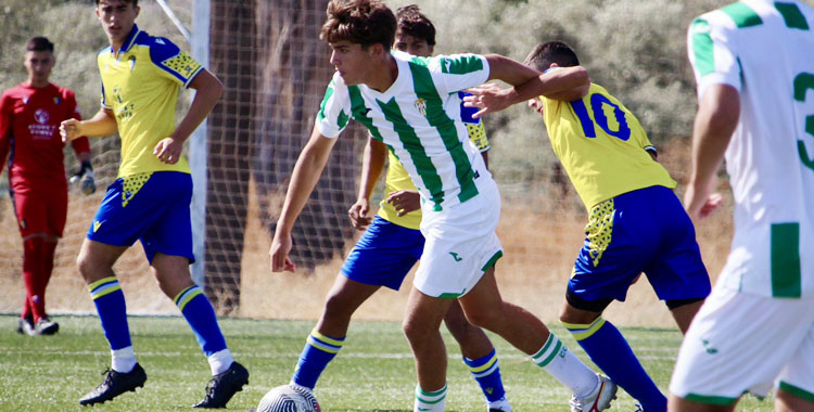 El Cadete A del Córdoba volverá a tener compañía provincial este curso. Foto: @Cantera_CCF