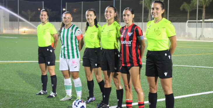Una imagen previa al duelo de Copa Andalucía del domingo ante Córdoba Femenino y Sporting de Huelva, que volverán a coincidir en la Copa de la Reina. Foto: RFAF